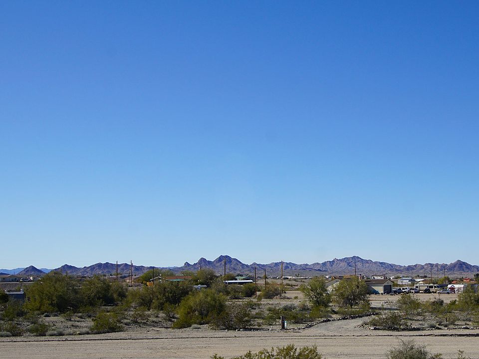 1st image of 7689 N Rancho Vista Dr Lot 202