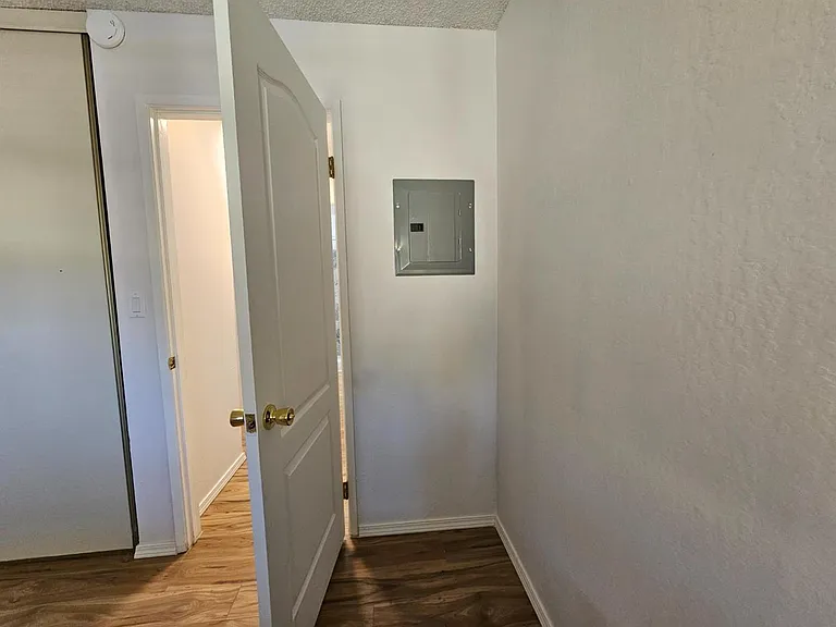 1060 Oak Grove Rd #37 — Photo 17