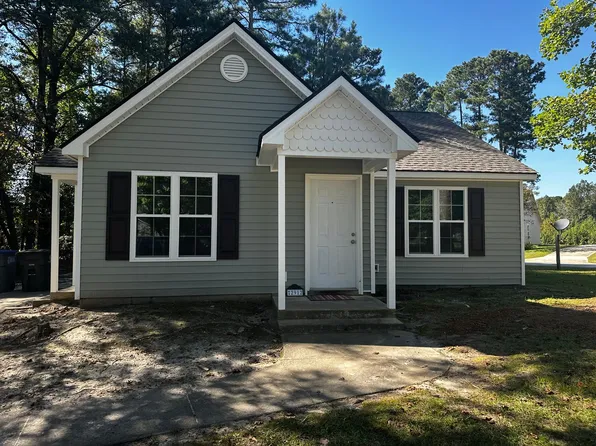 2912 Bishop Rd, Rocky Mount, NC 27804