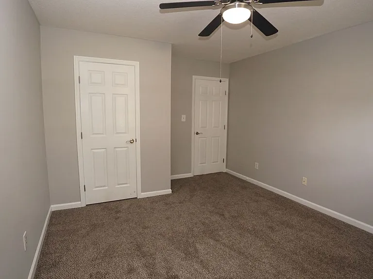 103 Eastgate Dr — Photo 14