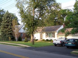 1002 N Woodlawn Ave, Saint Louis, MO