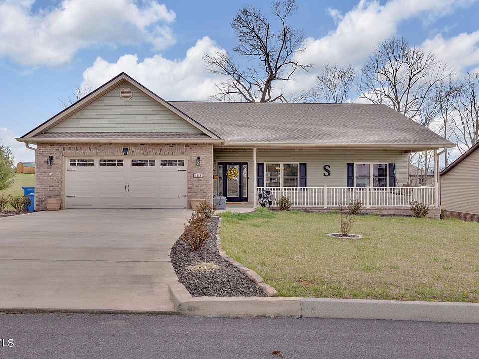 1st image of 1665 Meadow Creek Ln