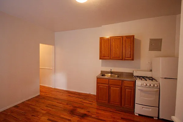 Rented by Citi Habitats | media 30