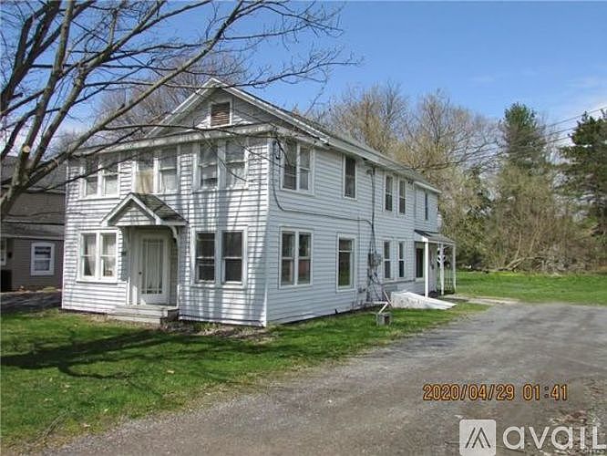 1st image of 5765 Crabtree Ln #1-2