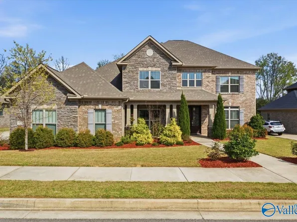 221 Coach Lamp Dr, Madison, AL 35758