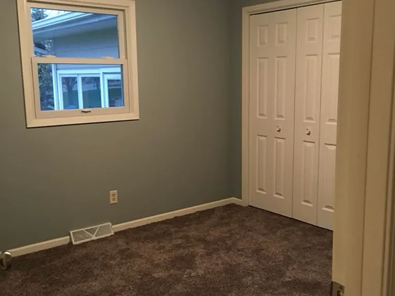 103 W Greenfield Dr — Photo 7