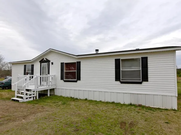 1492 S Broad Ridge Rd, Orrum, NC 28369