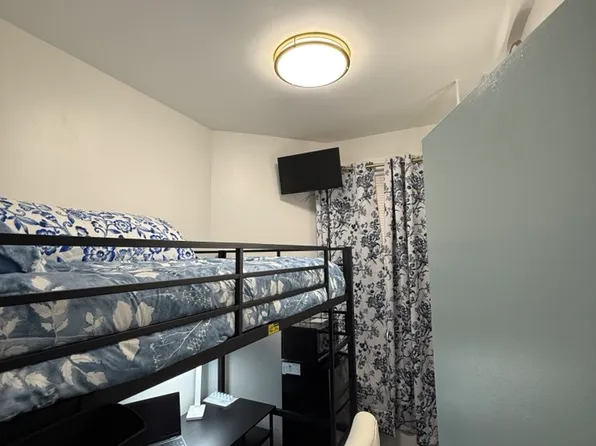 Pyramid West, 640 Clay St #134, San Francisco, CA 94111