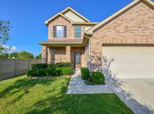6711 Strawberry Brook Ln, Dickinson, TX 77539