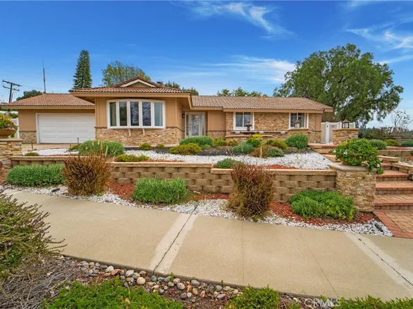 2440 E Villareal Dr, Orange, CA 92867