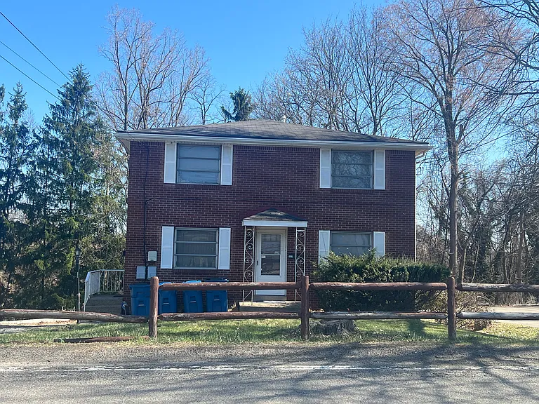 225-227 Jefferson Rd — Photo 1