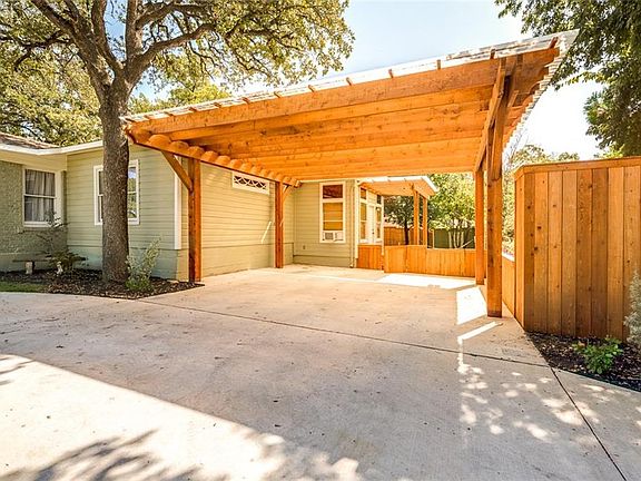 5th image of 1615 Bluebonnet Dr