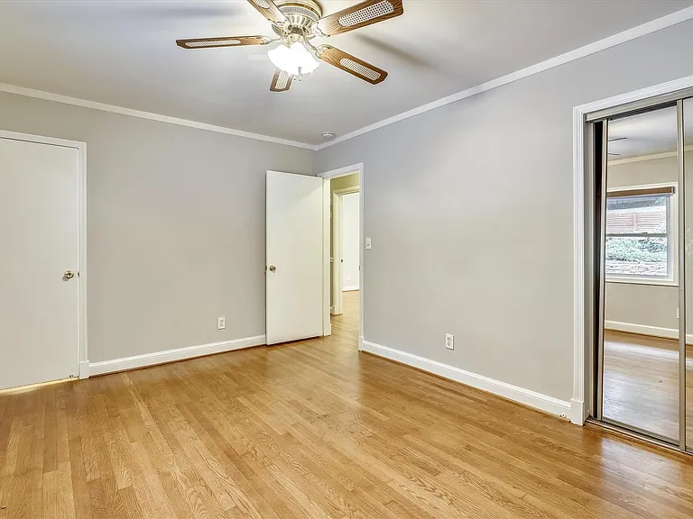 3503 E West Hwy — Photo 26