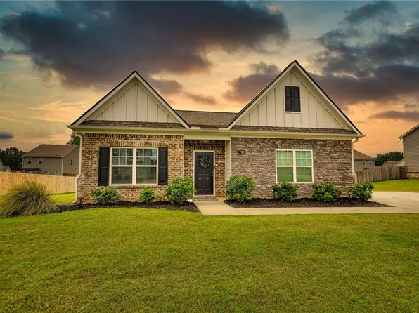721 Woody Dr, Monroe, GA 30655