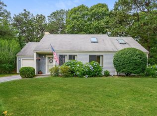 29 Hollow Ln, Brewster, MA 02631