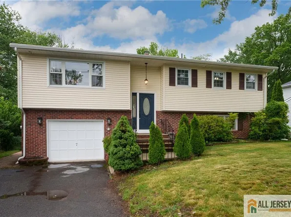 2025 Oak Tree Rd, Edison, NJ 08820