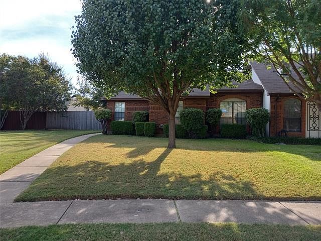1st image of 201 Willingham Dr