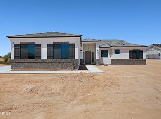 1410 W Lucky Ln, Queen Creek, AZ 85144