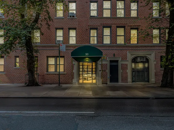 315 East 77th Street image 8 of 18