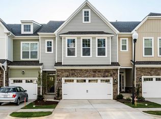 322 Roberts Ridge Dr, Cary, NC 27513