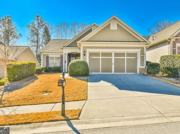 6423 Lantern Rdg, Hoschton, GA 30548