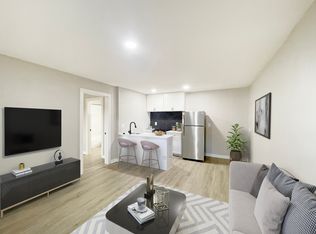 700 1/2 Hearn St #204, Austin, TX 78703