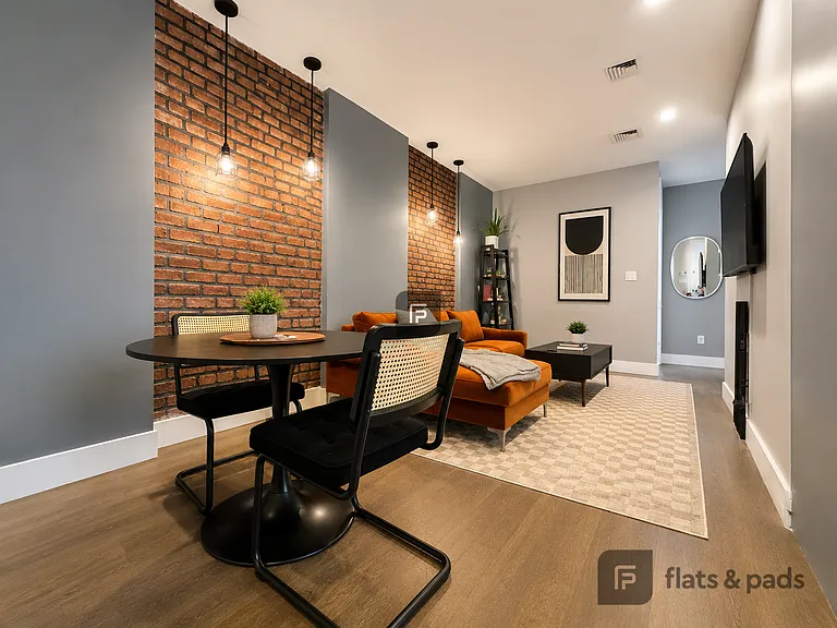 73 Veronica Pl #2B — Photo 2