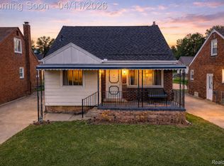13499 Wesley St, Southgate, MI