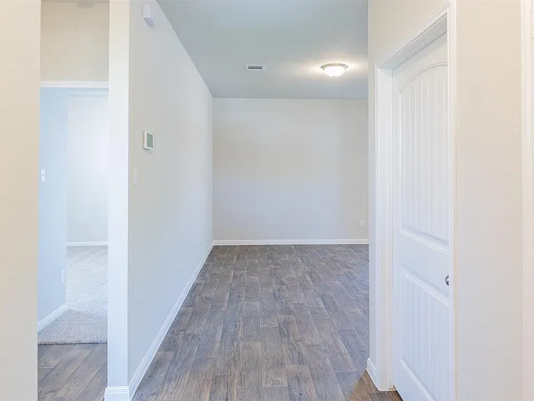 6621 Kildare Dr — Photo 18