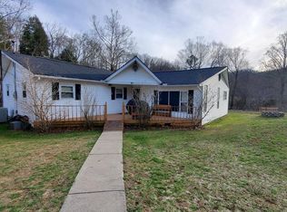 255 Ratliff Town Rd, Louisa, KY 41230