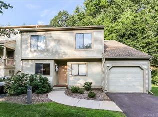 5 Ashford Dr #5, Avon, CT 06001