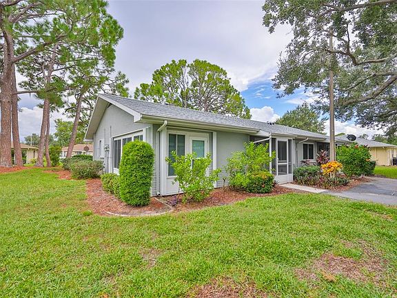 4th image of 2206 Horsham Pl