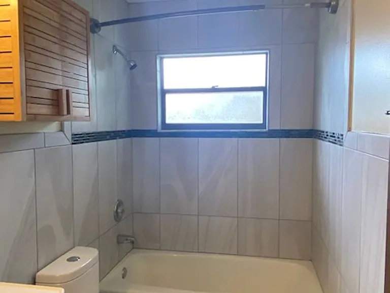 1517 Loretta Ct — Photo 11