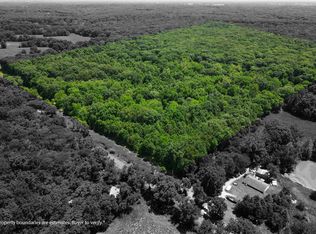 E Mt, Hallsville, MO 65255