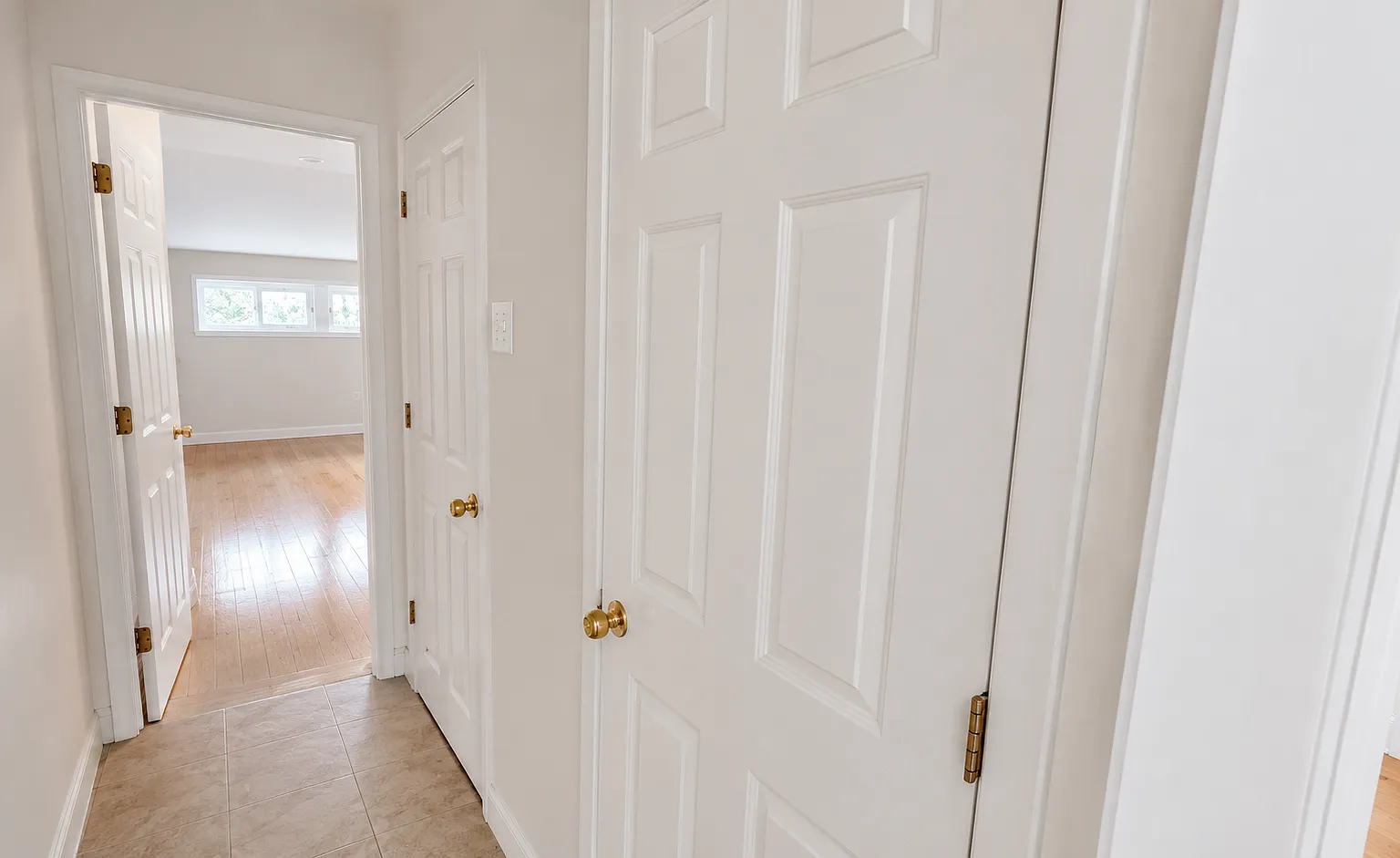 455 Willoughby Avenue — Photo 2