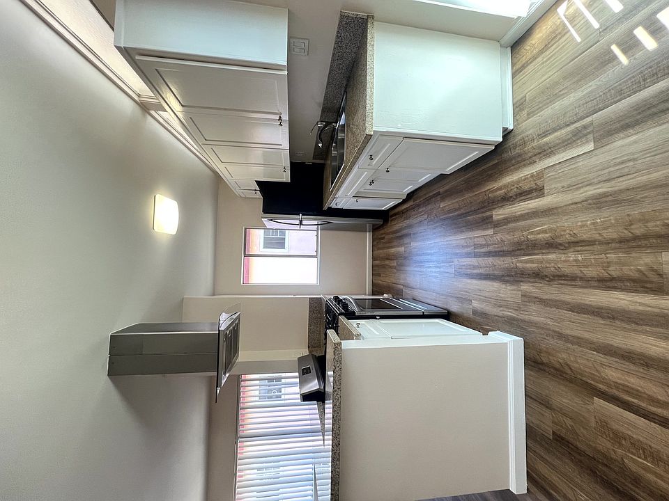 1st image of 3704 Midvale Ave #7