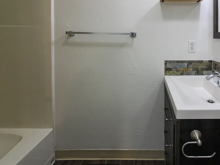1549 Salishan St SE — Photo 17