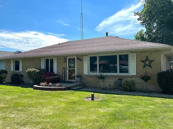 260 S 1st St, Kankakee, IL 60901