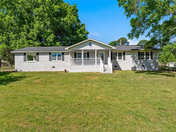 207 Donaree Cir, Anderson, SC 29625