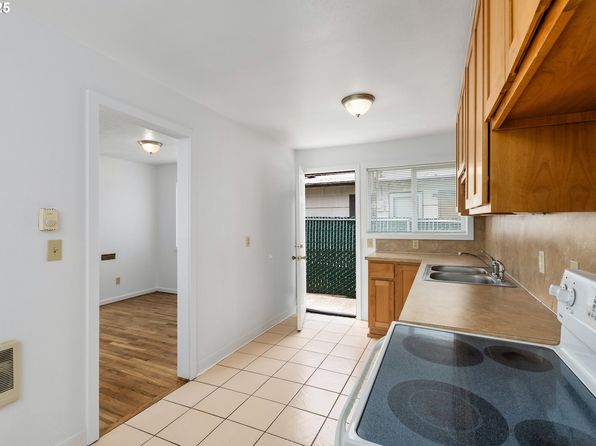 portland-oregon-53980958 picture