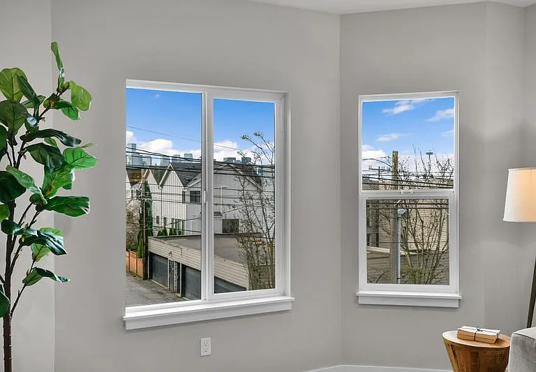 214 E Boston St #3 — Photo 5