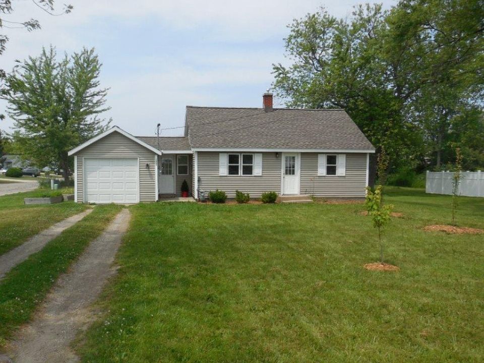 1st image of 2885 E 96th Ave