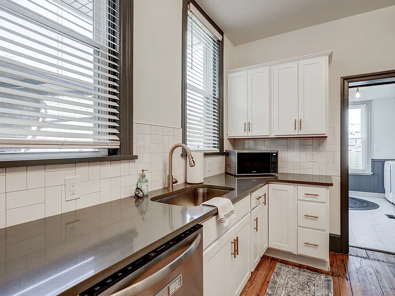732 Chestnut St — Photo 10