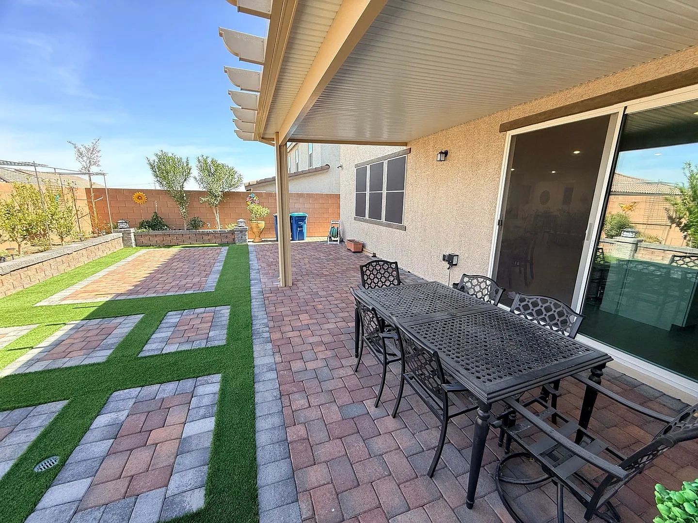 Gated NW community 5Bed — Photo 4
