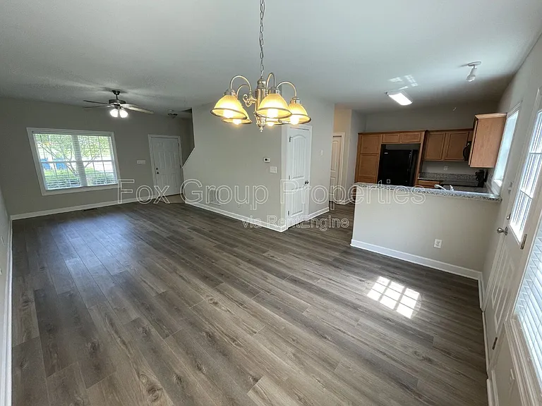 3967 Kimberly Pl — Photo 6