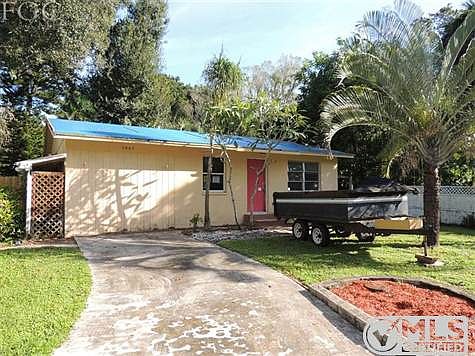 1st image of 3865 Arnold Dr