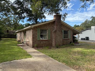 18 Teaneck Rd, Goose Creek, SC, 29445