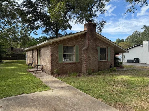 18 Teaneck Rd, Goose Creek, SC 29445