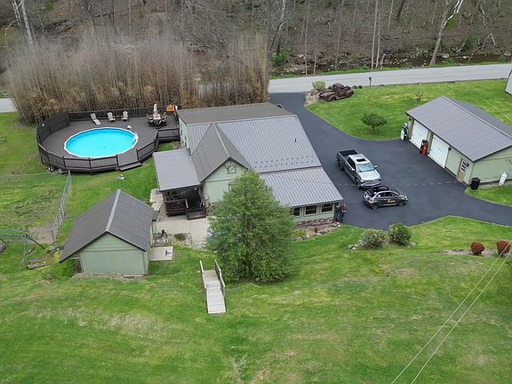 2nd image of 231 Catawba Rd