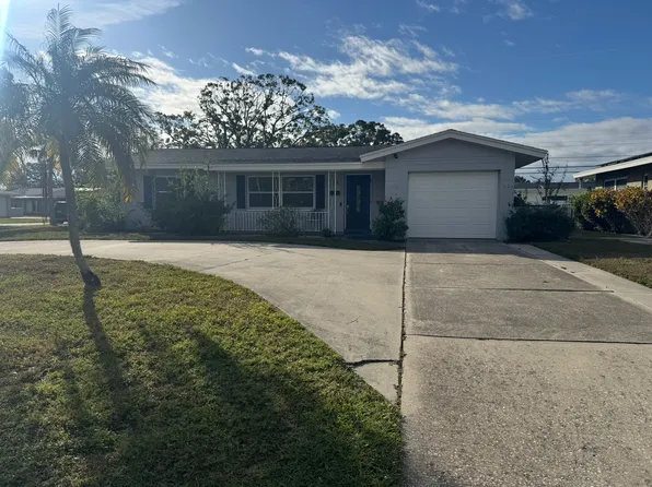 590 45th Ave NE, Saint Petersburg, FL 33703